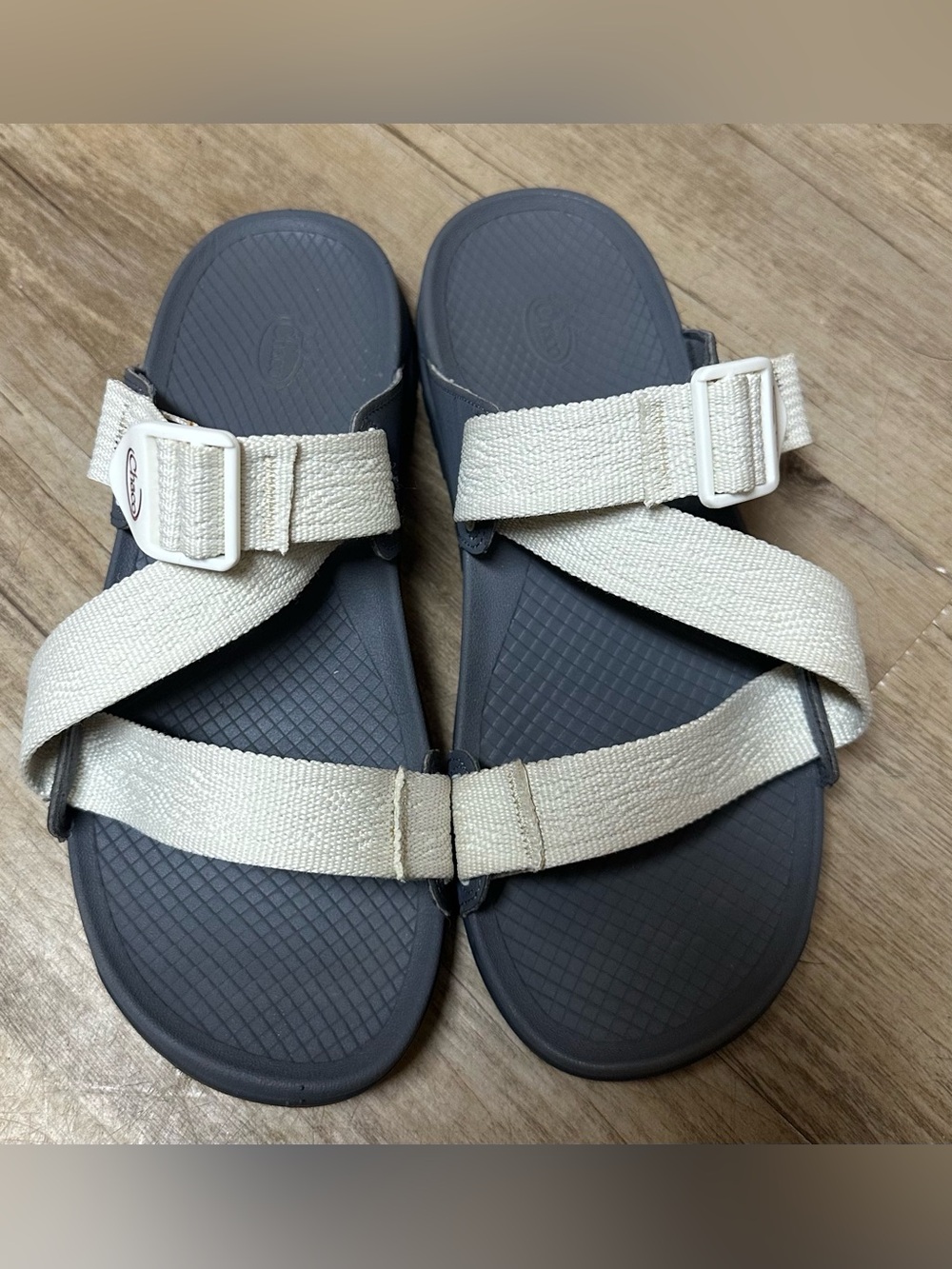 Women’s Chaco Lowdown Slide Size 8